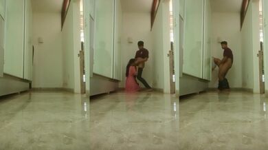 Jawan padosan ki chudai kiya building k corridor mai