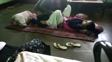 Pahli baar kuwari bahan ki chudai kar uska seal break kiya