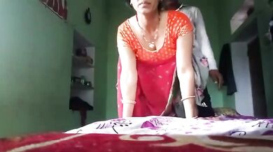 Jawan devar nai village sexy bhabhi ko ghodi banake choda