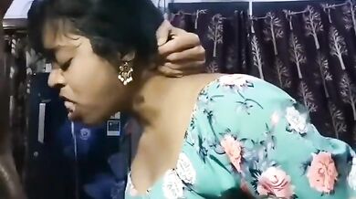 Sexy female employee ke muh ko choda uske boss nai