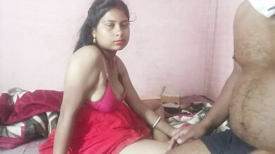Bengali bhabhi devar ke lund ko chusti hai or chudtti hai