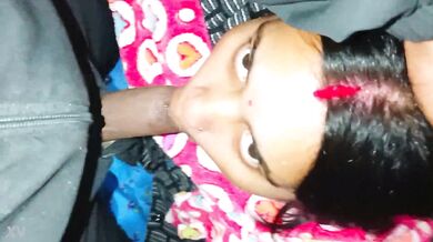 Hot bhabhi ko chusaaya apna bada lund