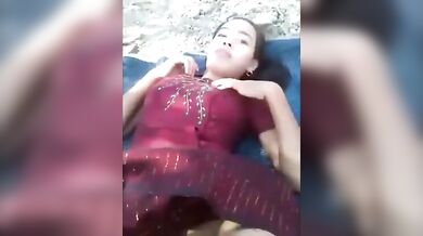 Muslim mangetar ne khet me lund liya – XXX bf video