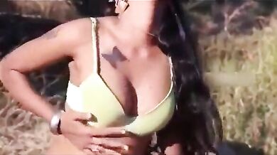 Desi sexy ladki ki romantic chudai video