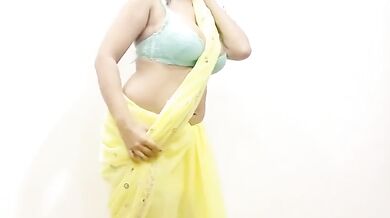 Hot figure Indian bhabhi ko devar ji ne choda