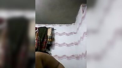 Desi bengali girl nude shower video