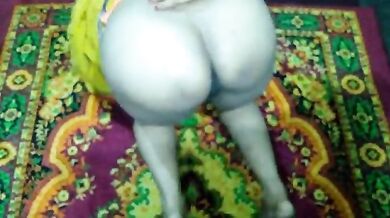 Devar ne moti bhabhi ko choda