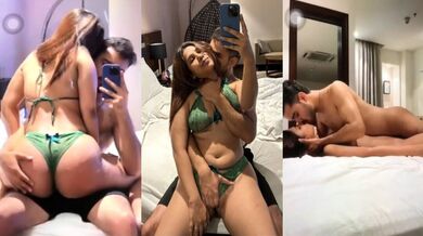 Horny sexy girl ka mirror selfie or hard chudai